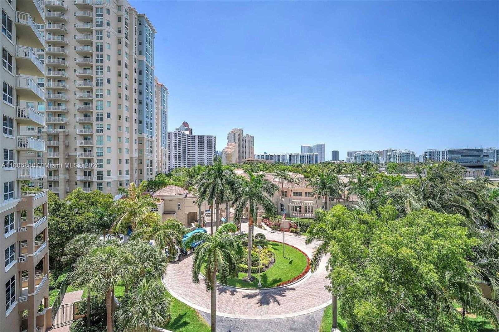 Small Image of 19501 WEST COUNTRY CLUB DR #607, Aventura Number 18
