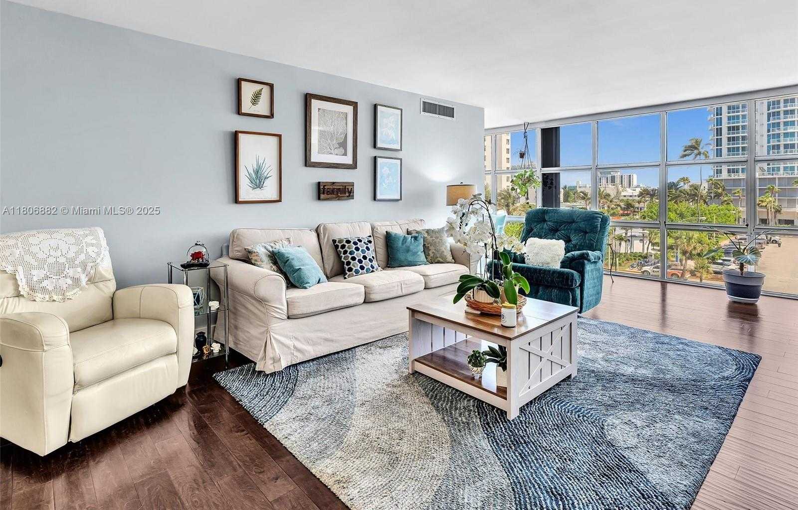 Small Image of 6423 #409, Miami Beach Number 16