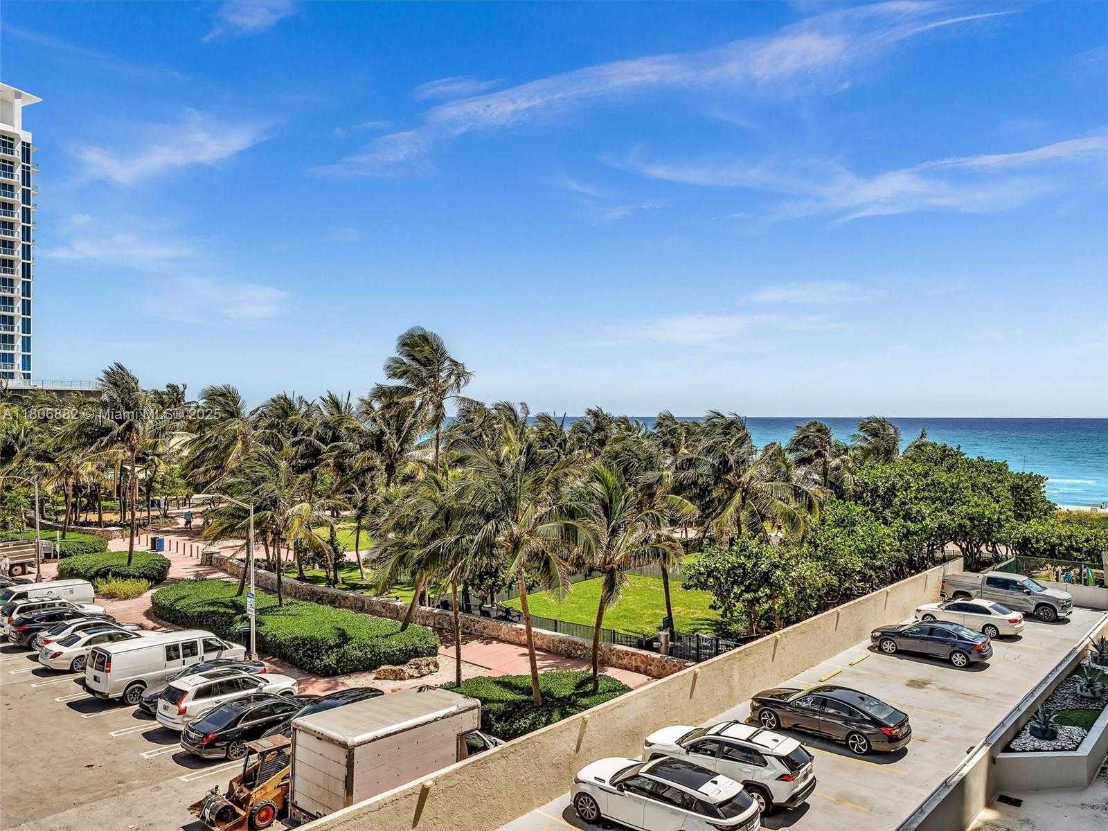 Small Image of 6423 #409, Miami Beach Number 34