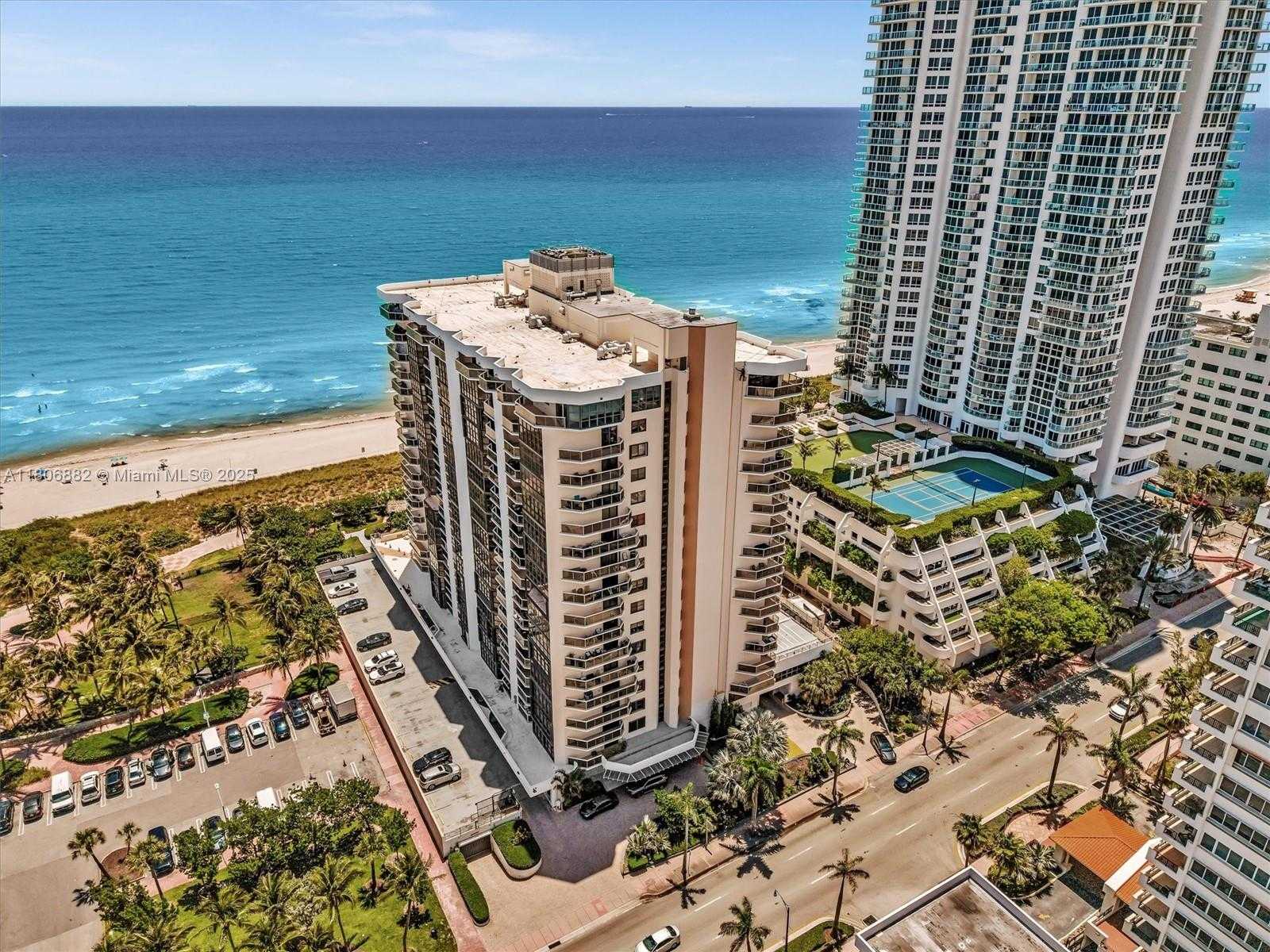 Small Image of 6423 #409, Miami Beach Number 58