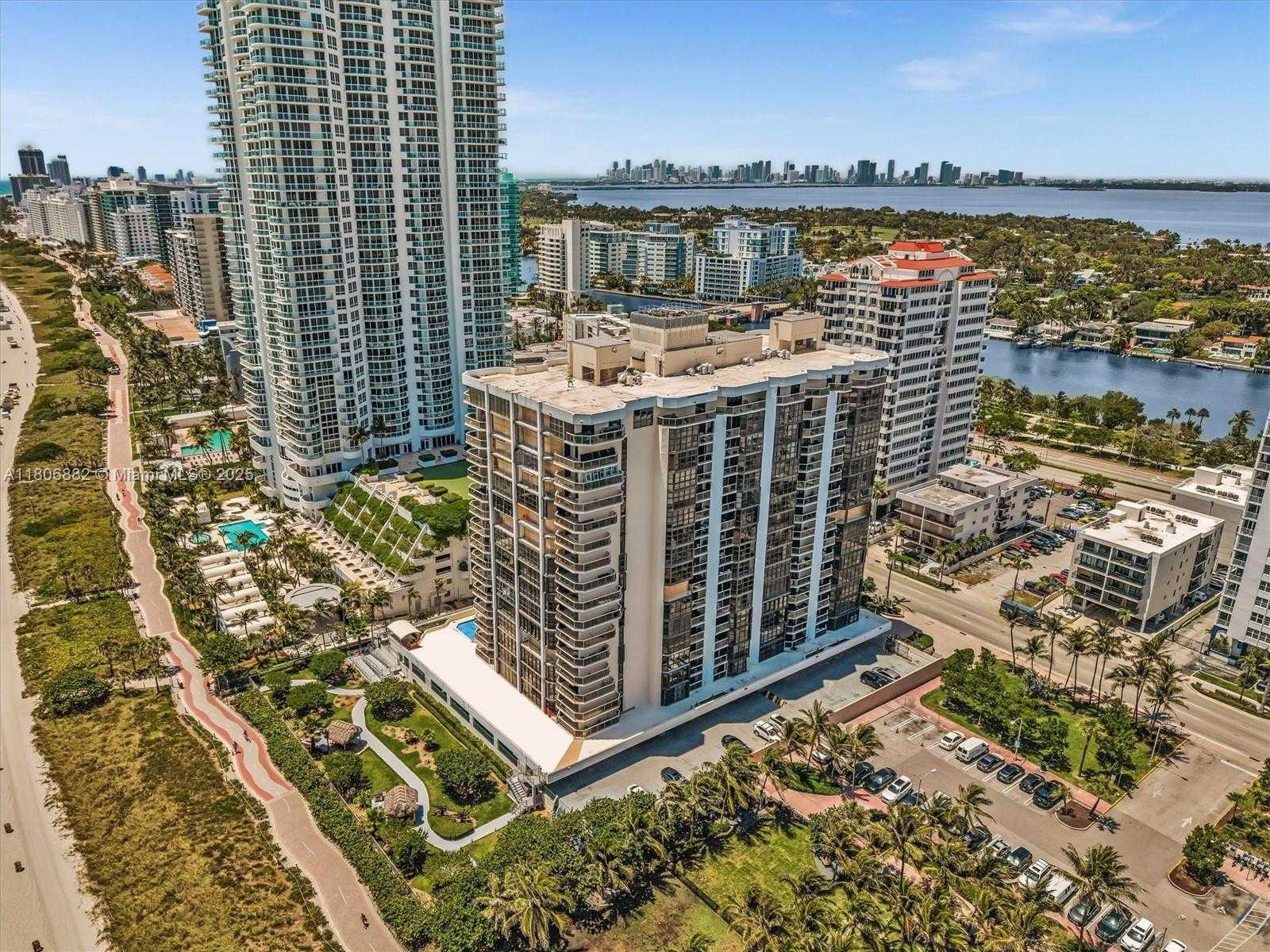 Small Image of 6423 #409, Miami Beach Number 60
