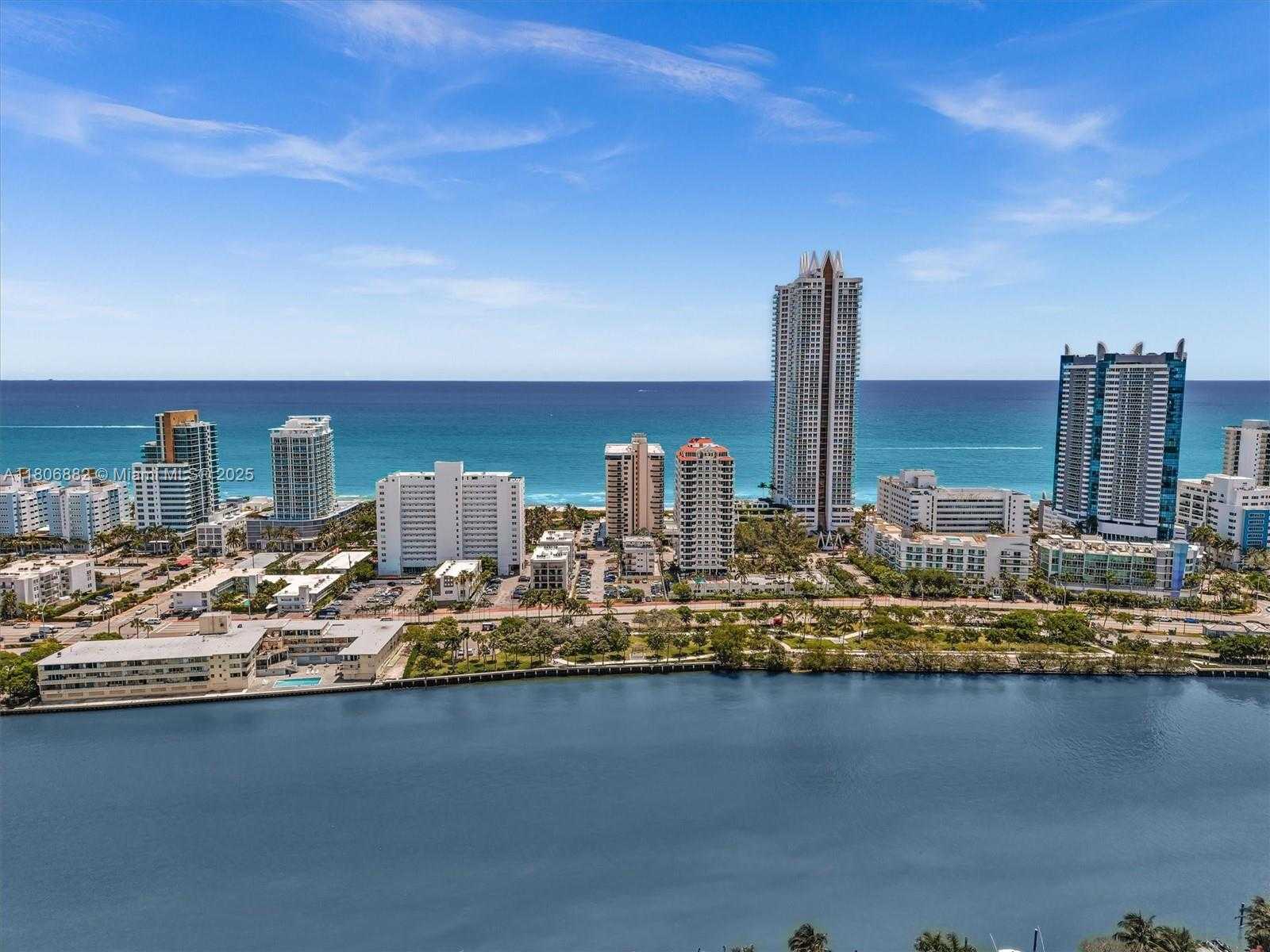 Small Image of 6423 #409, Miami Beach Number 68