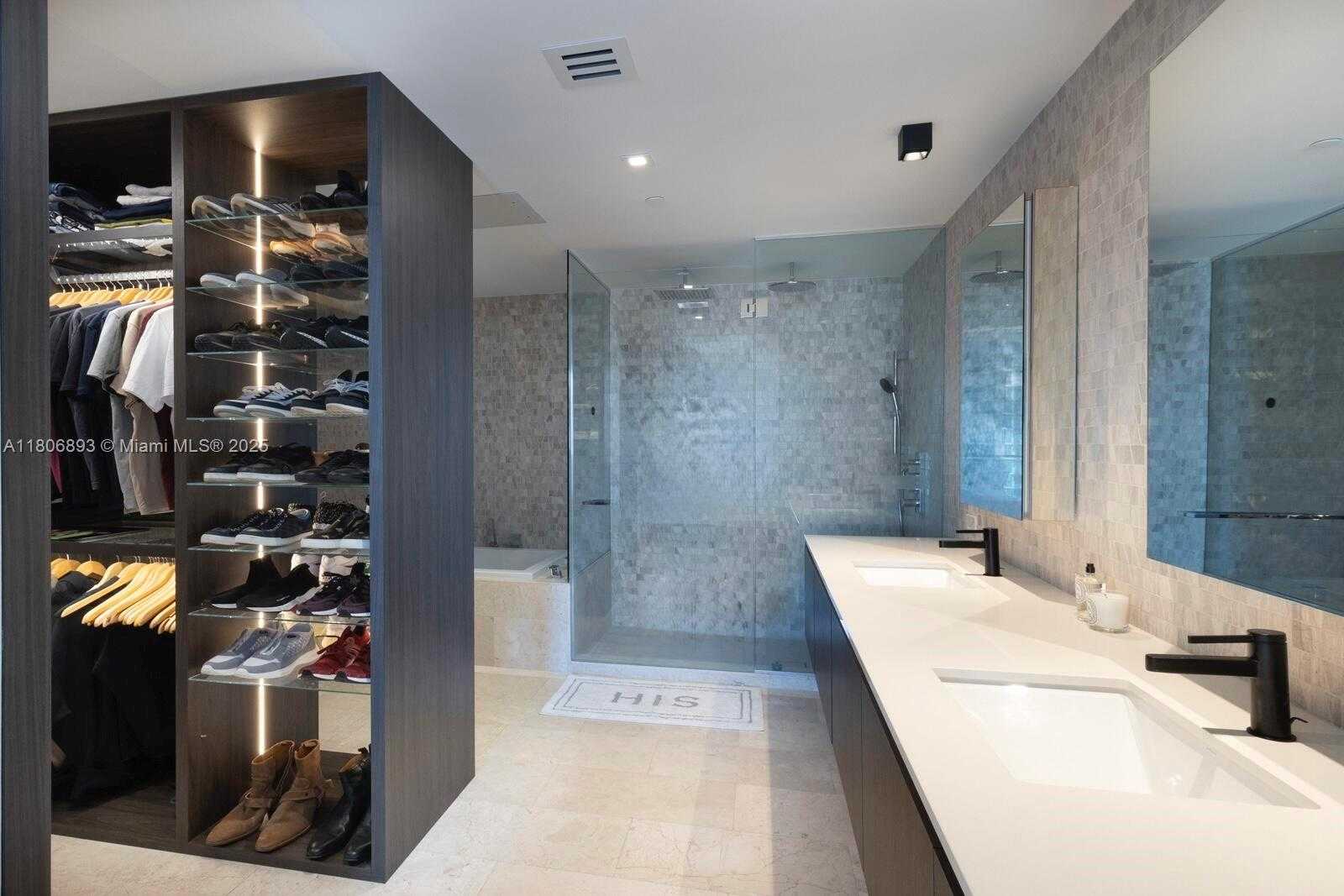 Small Image of 88 SOUTH WEST 7TH ST #2707, Miami Number 16