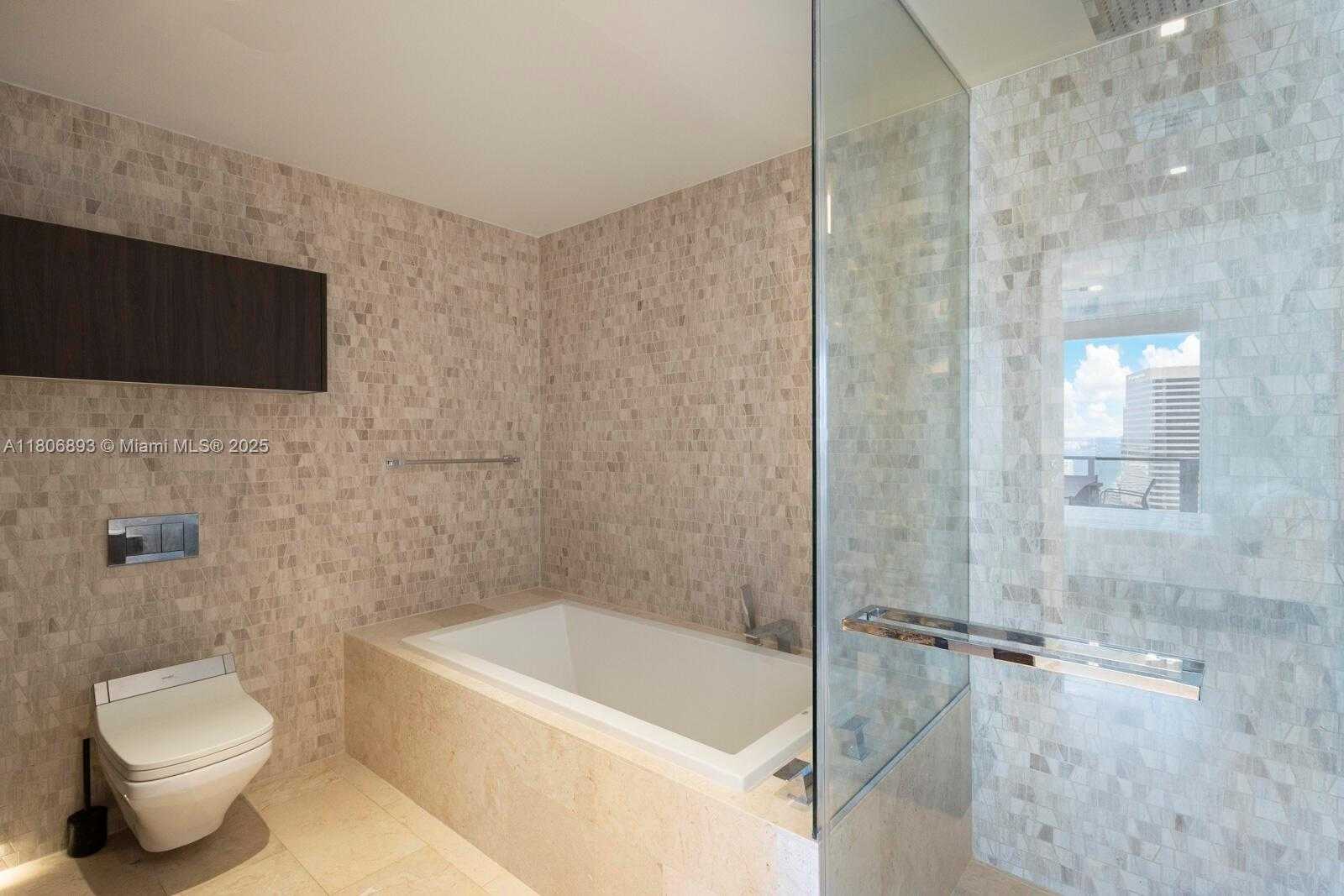 Small Image of 88 SOUTH WEST 7TH ST #2707, Miami Number 18