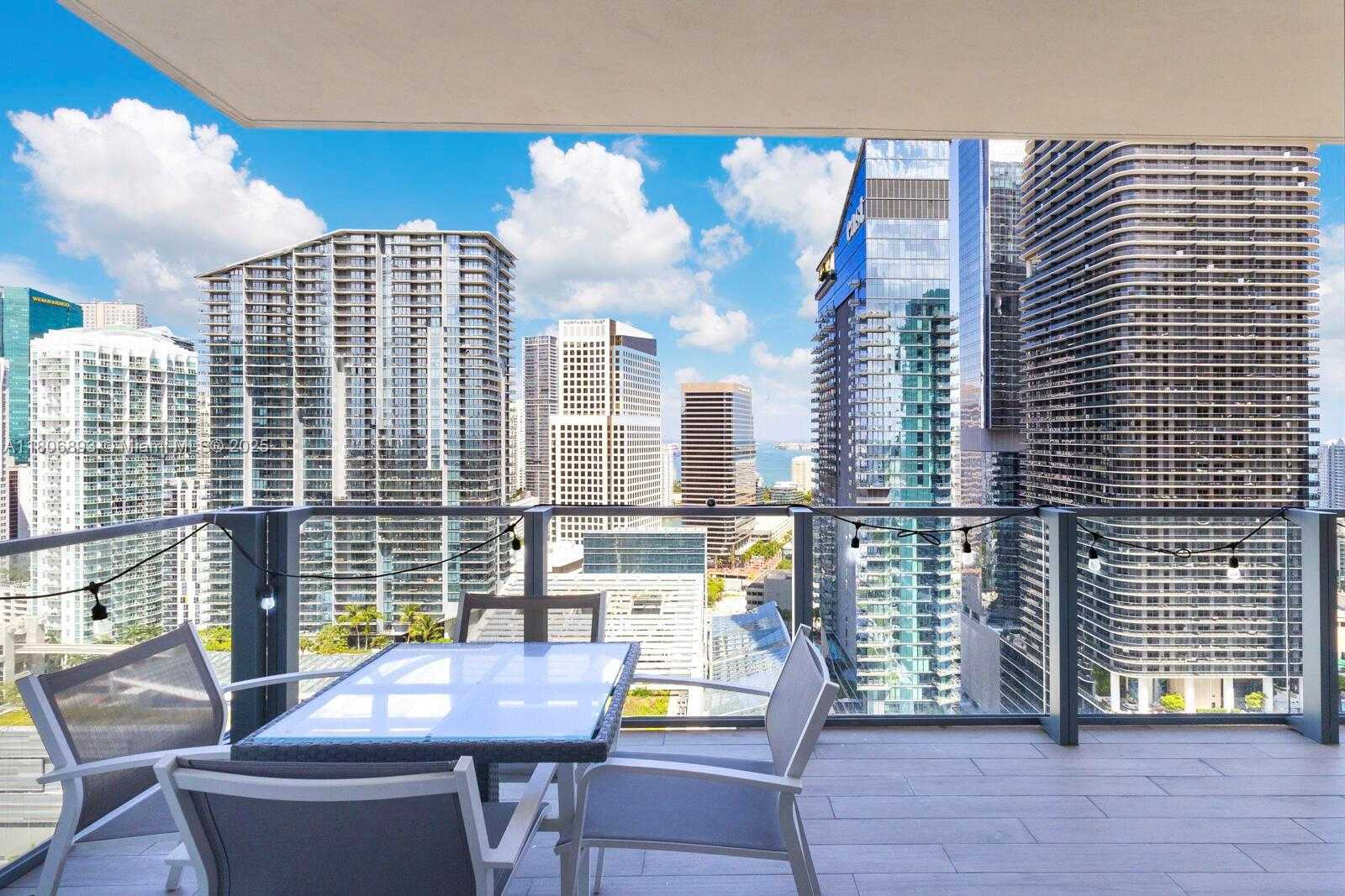 Small Image of 88 SOUTH WEST 7TH ST #2707, Miami Number 19