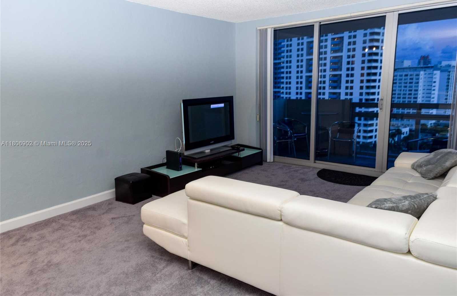 Small Image of 1500 BAY RD #1532S, Miami Beach Number 14