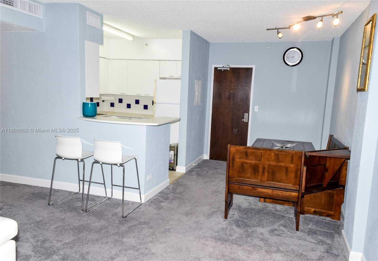 Small Image of 1500 BAY RD #1532S, Miami Beach Number 17