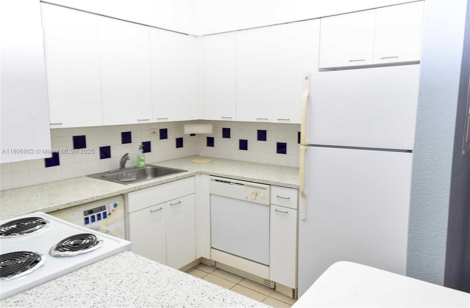 Small Image of 1500 BAY RD #1532S, Miami Beach Number 18