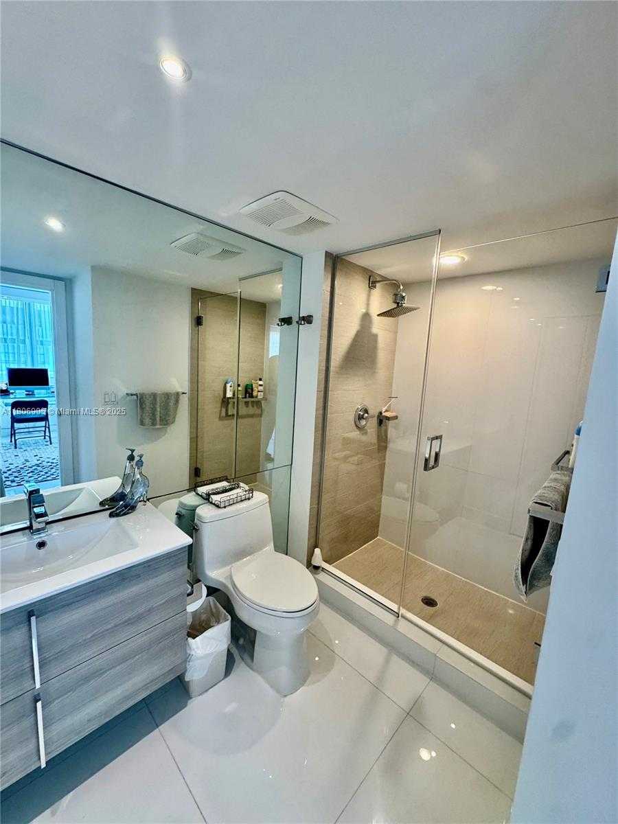 Small Image of 9801 COLLINS AVE #19J, Bal Harbour Number 16