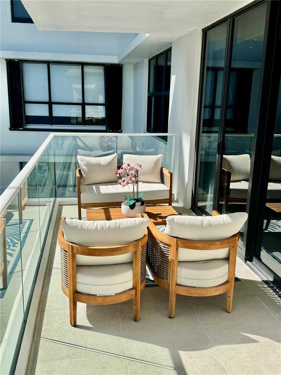 Small Image of 9801 COLLINS AVE #19J, Bal Harbour Number 23