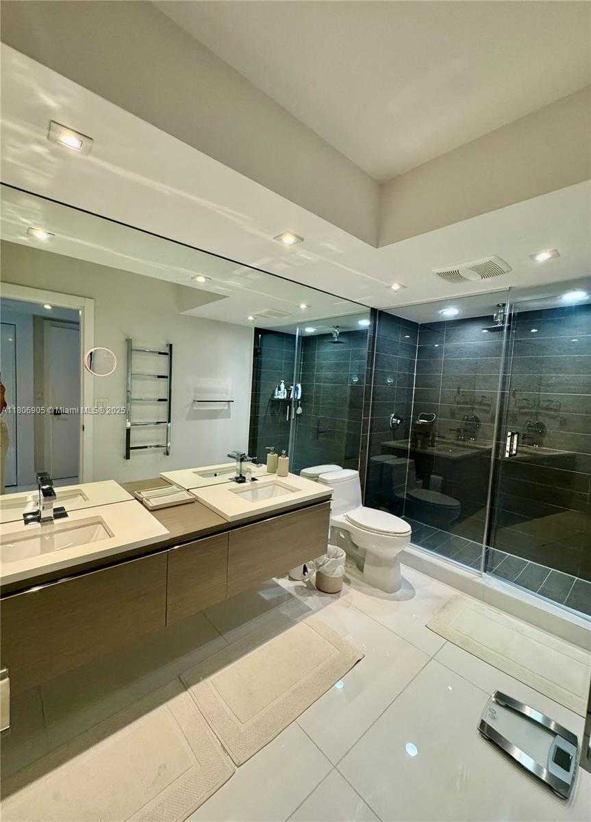 Small Image of 9801 COLLINS AVE #19J, Bal Harbour Number 29