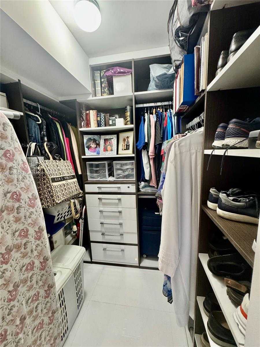 Small Image of 9801 COLLINS AVE #19J, Bal Harbour Number 32