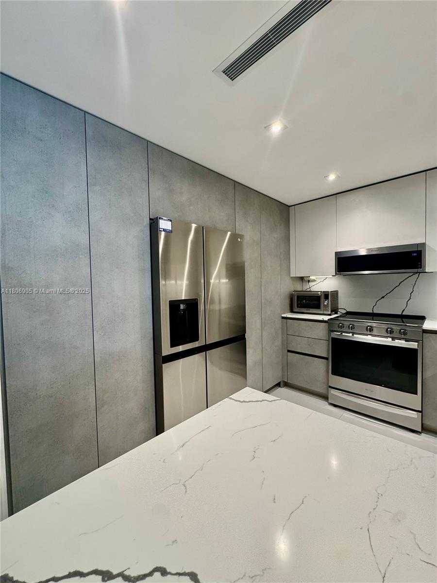 Small Image of 9801 COLLINS AVE #19J, Bal Harbour Number 7