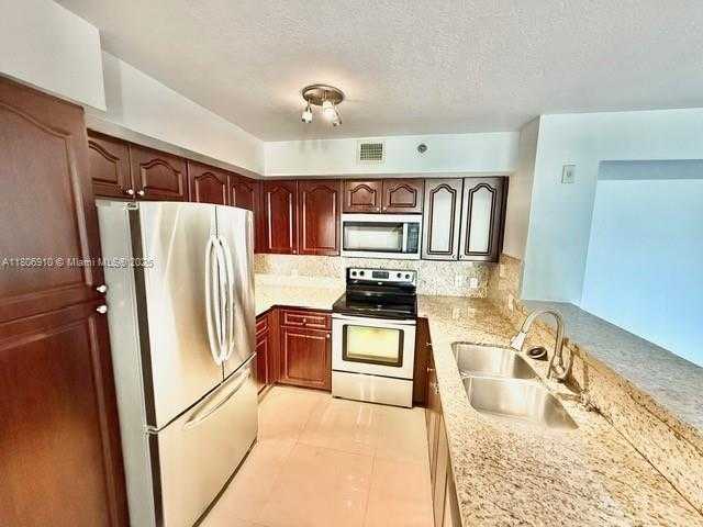 Small Image of 19801 EAST COUNTRY CLUB DR #4506, Aventura Number 16