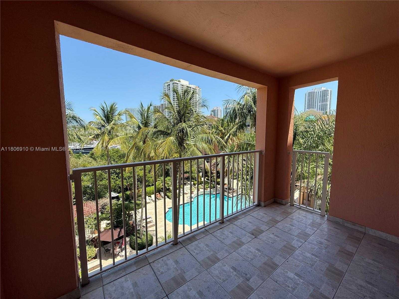 Small Image of 19801 EAST COUNTRY CLUB DR #4506, Aventura Number 2