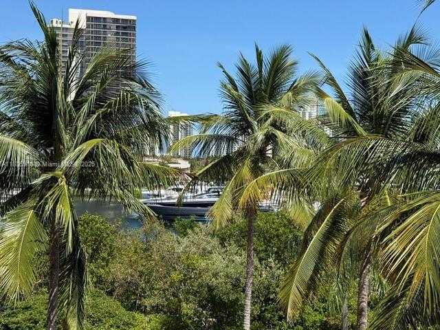 Small Image of 19801 EAST COUNTRY CLUB DR #4506, Aventura Number 3