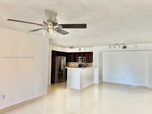 Small Image of 19801 EAST COUNTRY CLUB DR #4506, Aventura Number 9