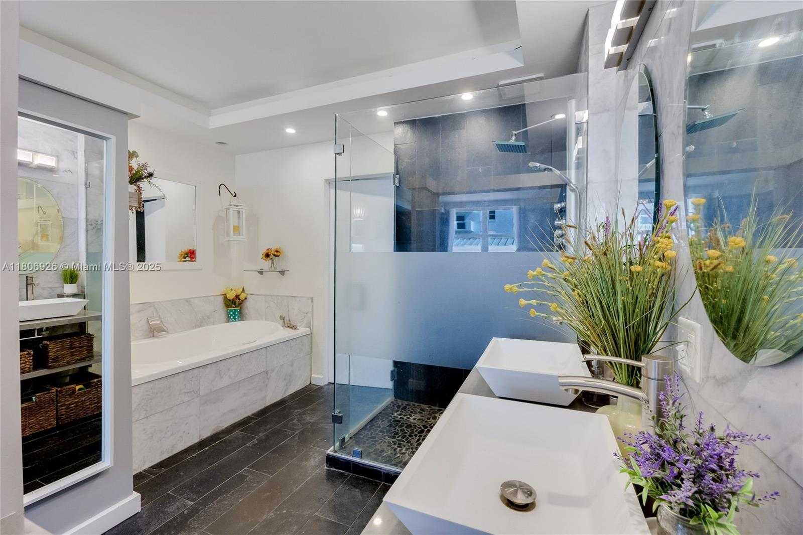 Small Image of 1601 SOUTH OCEAN DR #106, Hollywood Number 11