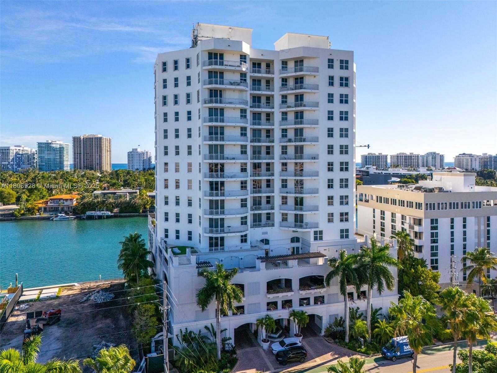 Small Image of 9751 EAST BAY HARBOR DR #9C, Bay Harbor Islands Number 50