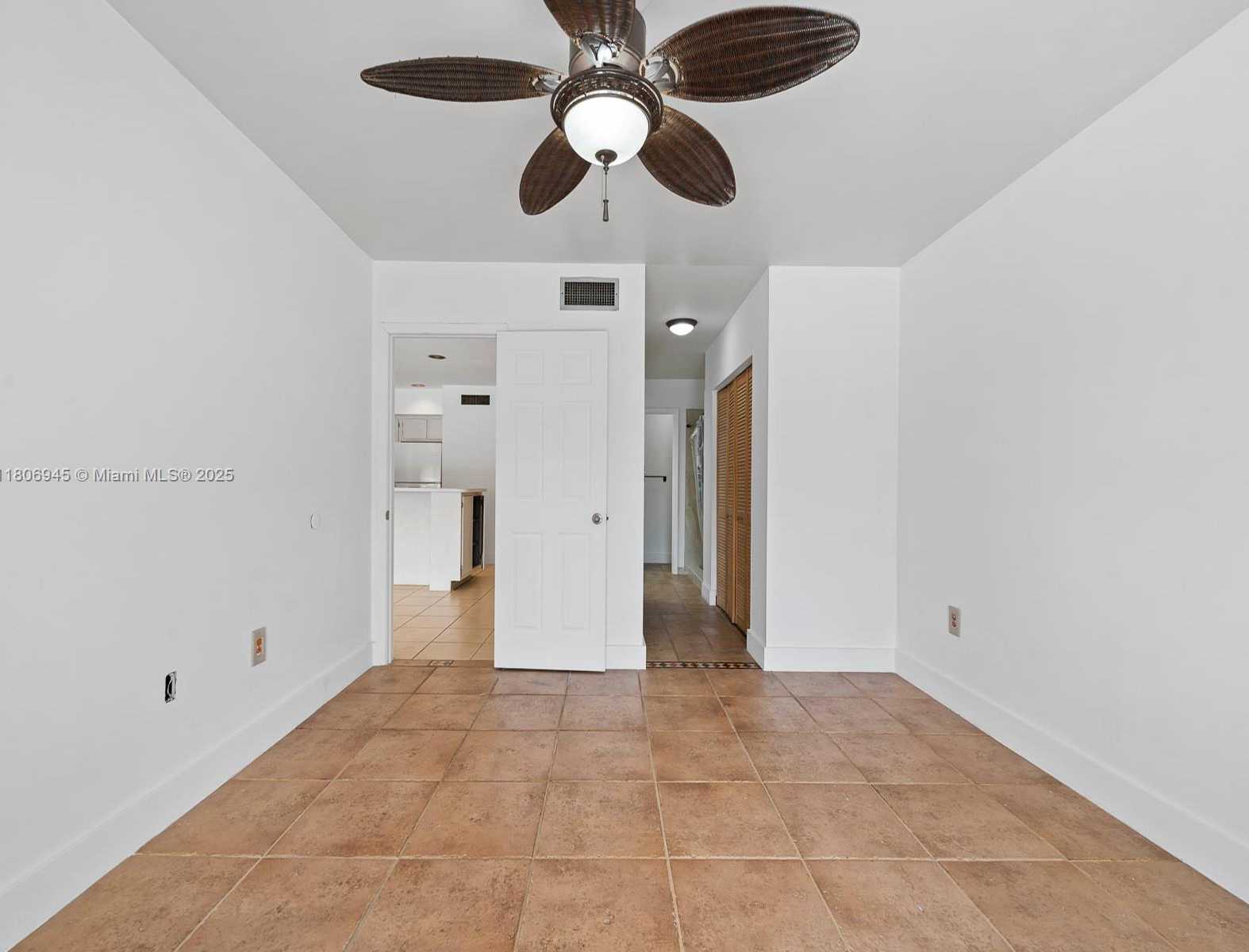 Small Image of 16380 BRIAR PATCH PL, Miami Lakes Number 16