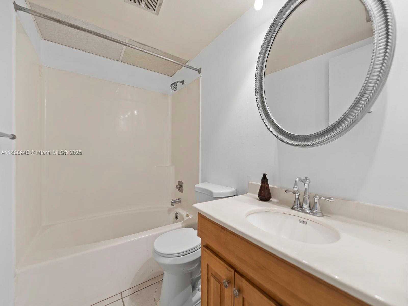 Small Image of 16380 BRIAR PATCH PL, Miami Lakes Number 21