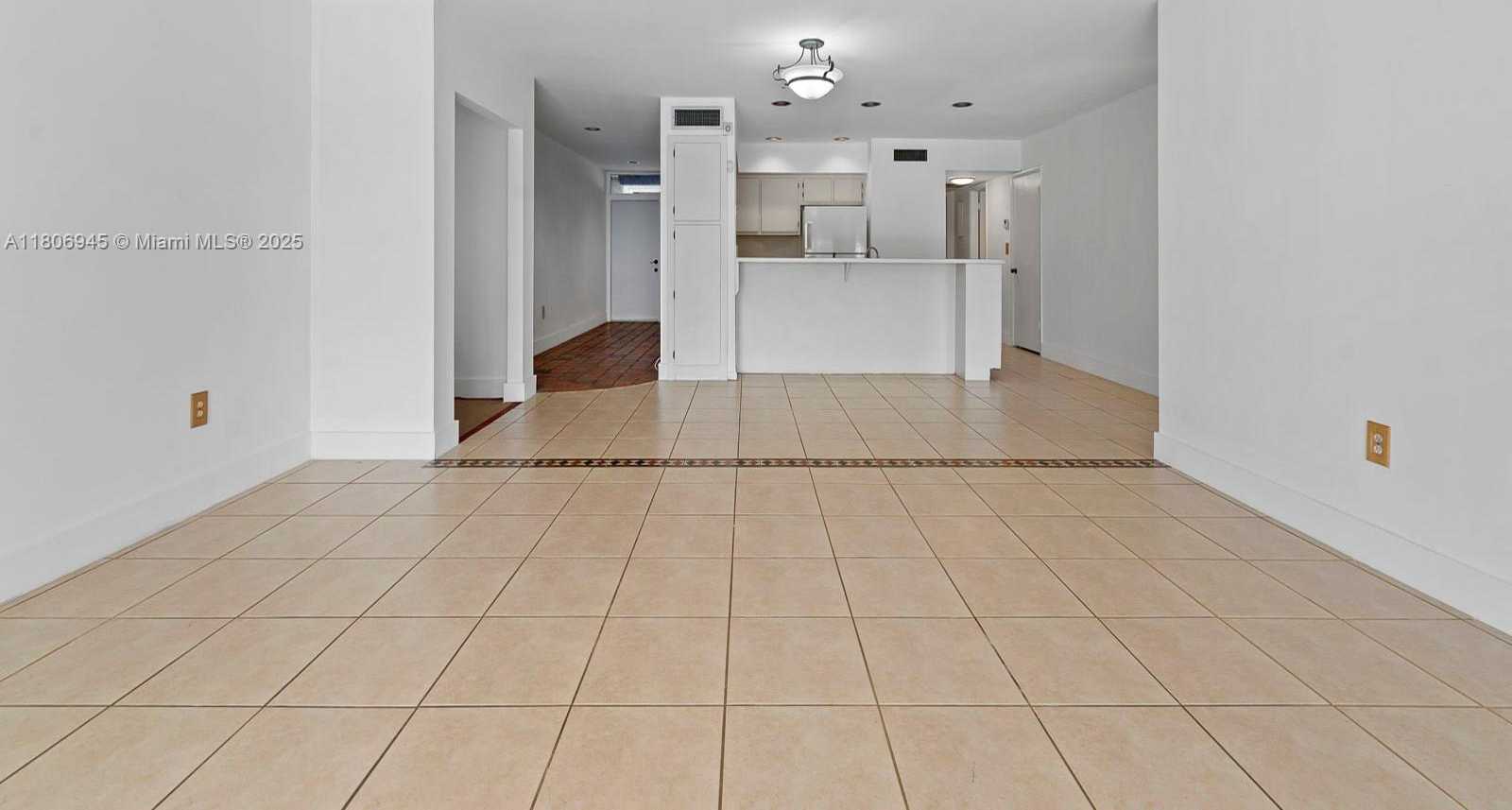 Small Image of 16380 BRIAR PATCH PL, Miami Lakes Number 9