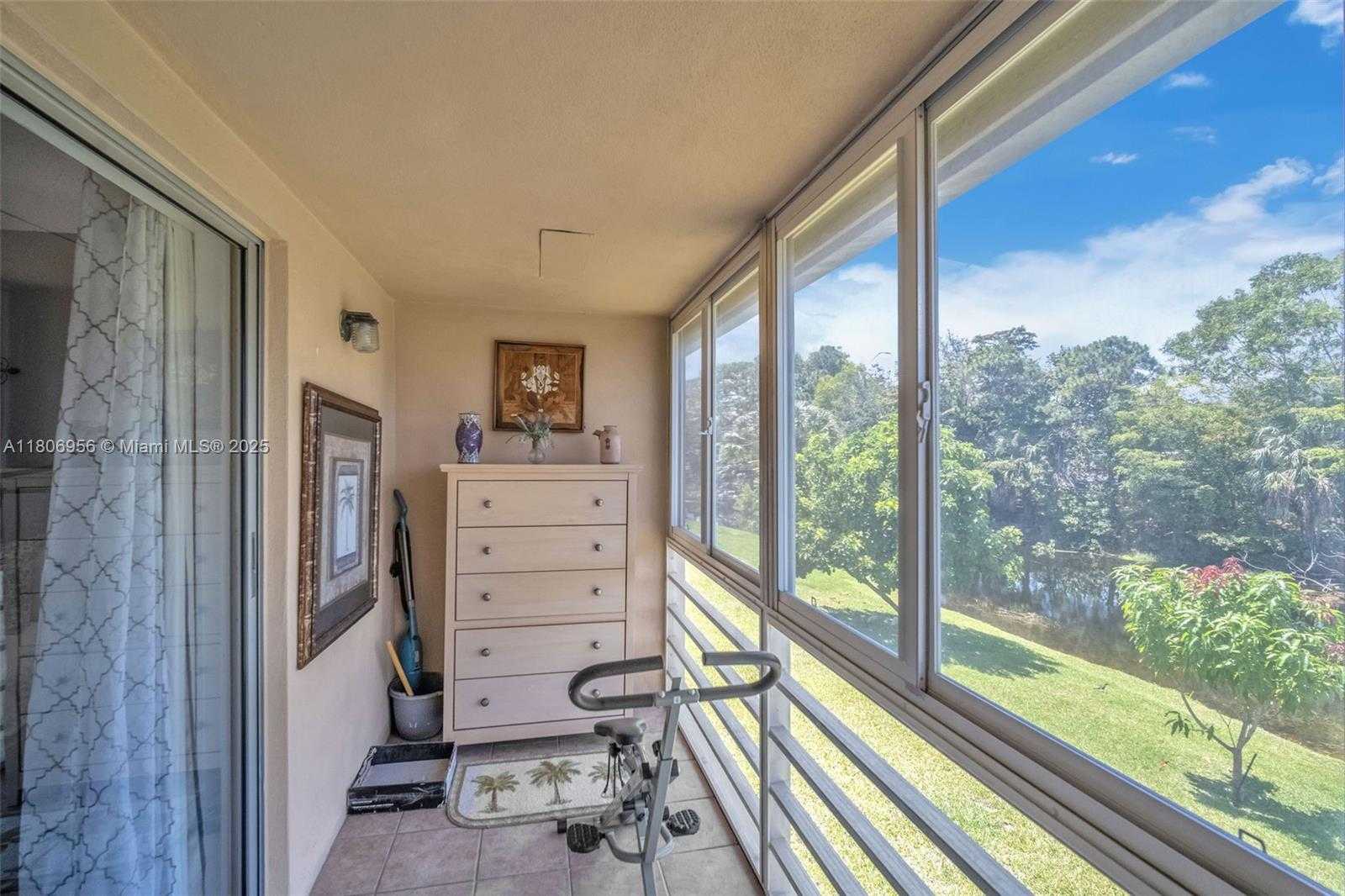 Small Image of 244 DURHAM F #244, Deerfield Beach Number 15