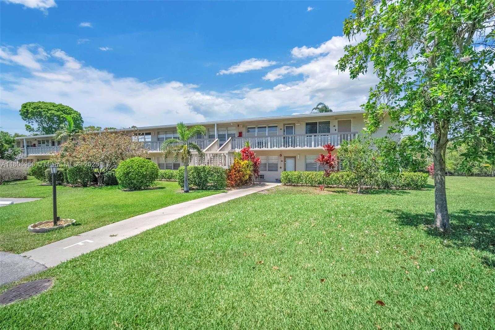 Small Image of 244 DURHAM F #244, Deerfield Beach Number 30