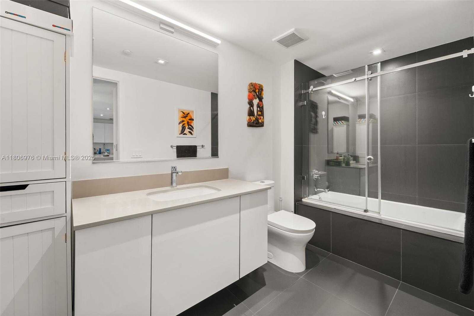 Small Image of 1600 NORTH EAST 1ST AVE #2907, Miami Number 10
