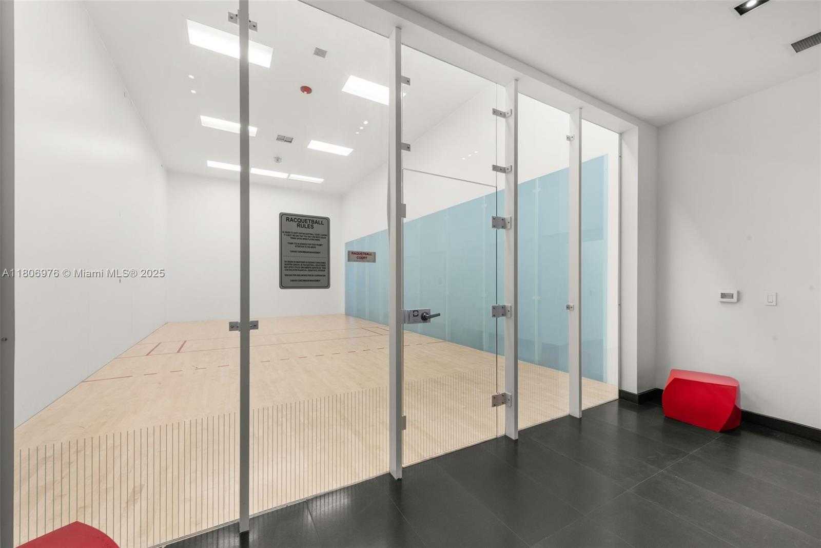 Small Image of 1600 NORTH EAST 1ST AVE #2907, Miami Number 17