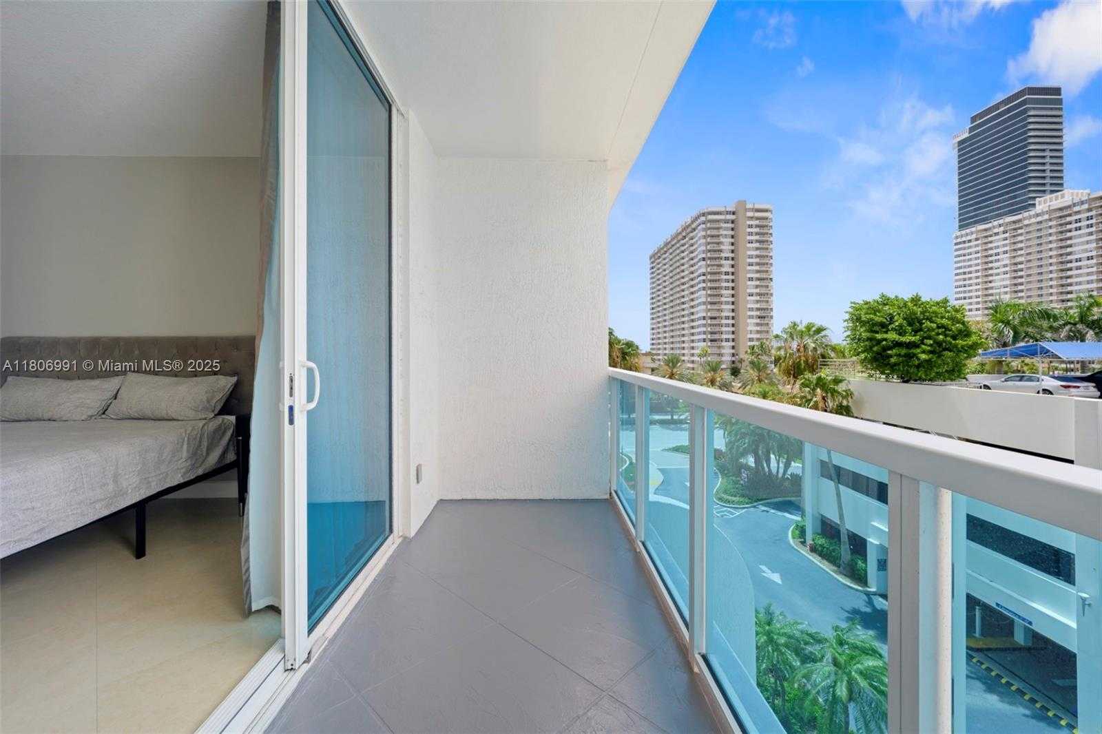 Small Image of 1945 SOUTH OCEAN DR #404, Hallandale Beach Number 2