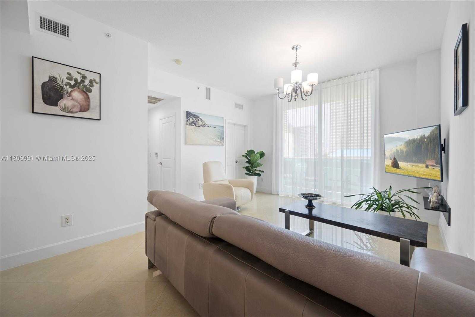 Small Image of 1945 SOUTH OCEAN DR #404, Hallandale Beach Number 3