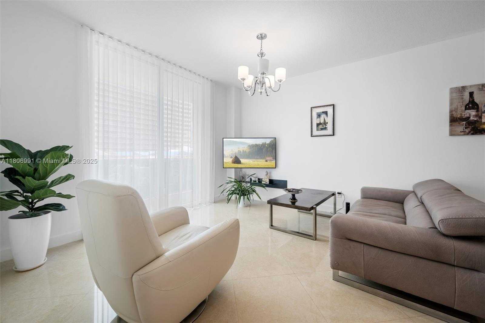 Small Image of 1945 SOUTH OCEAN DR #404, Hallandale Beach Number 5