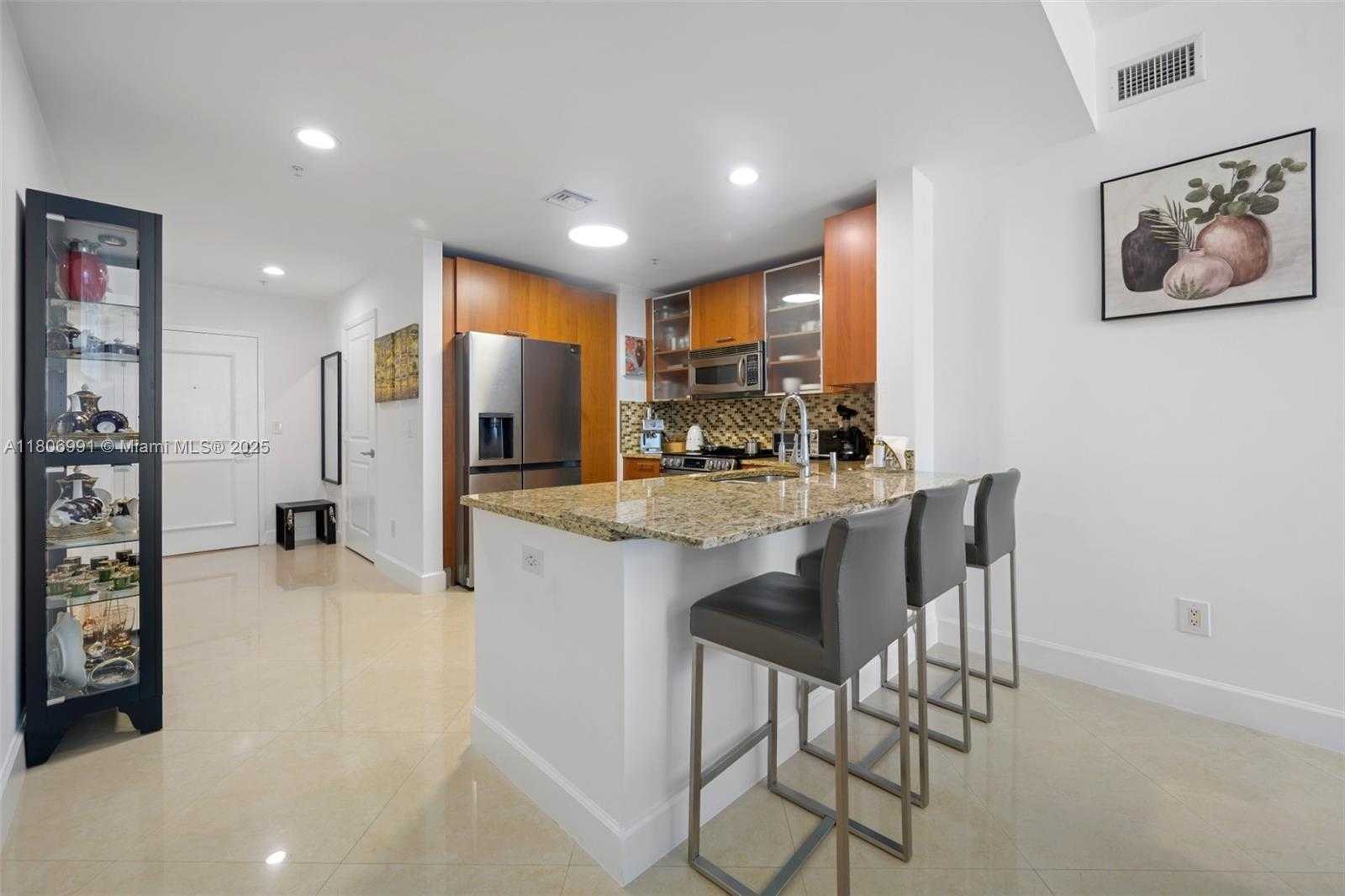 Small Image of 1945 SOUTH OCEAN DR #404, Hallandale Beach Number 8