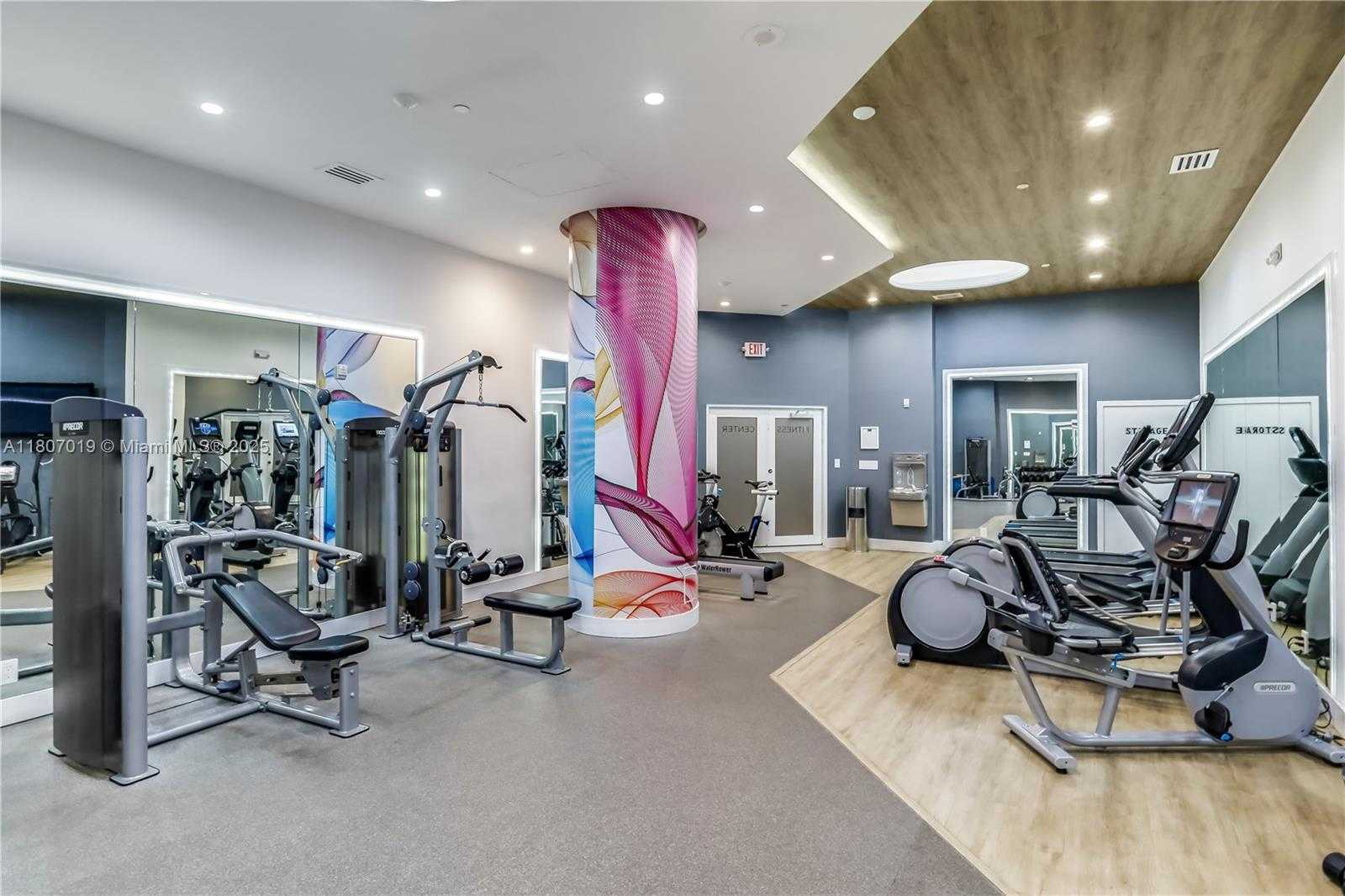 Small Image of 3610 YACHT CLUB DR #1005, Aventura Number 35