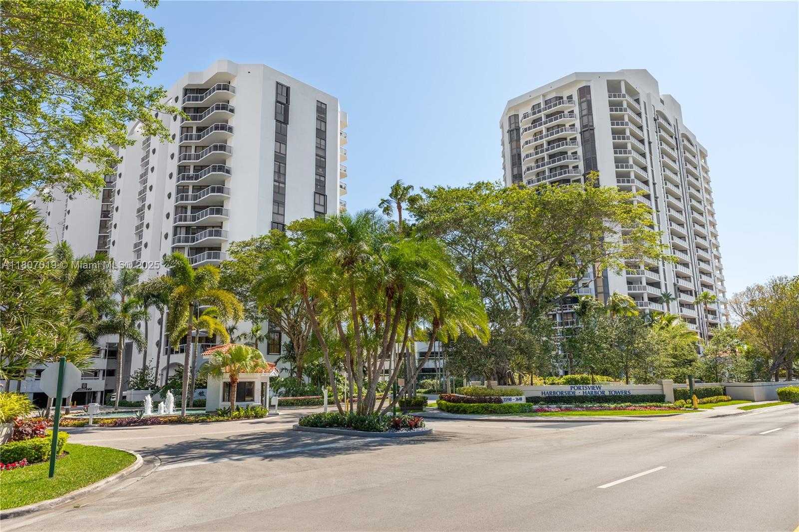 Small Image of 3610 YACHT CLUB DR #1005, Aventura Number 46