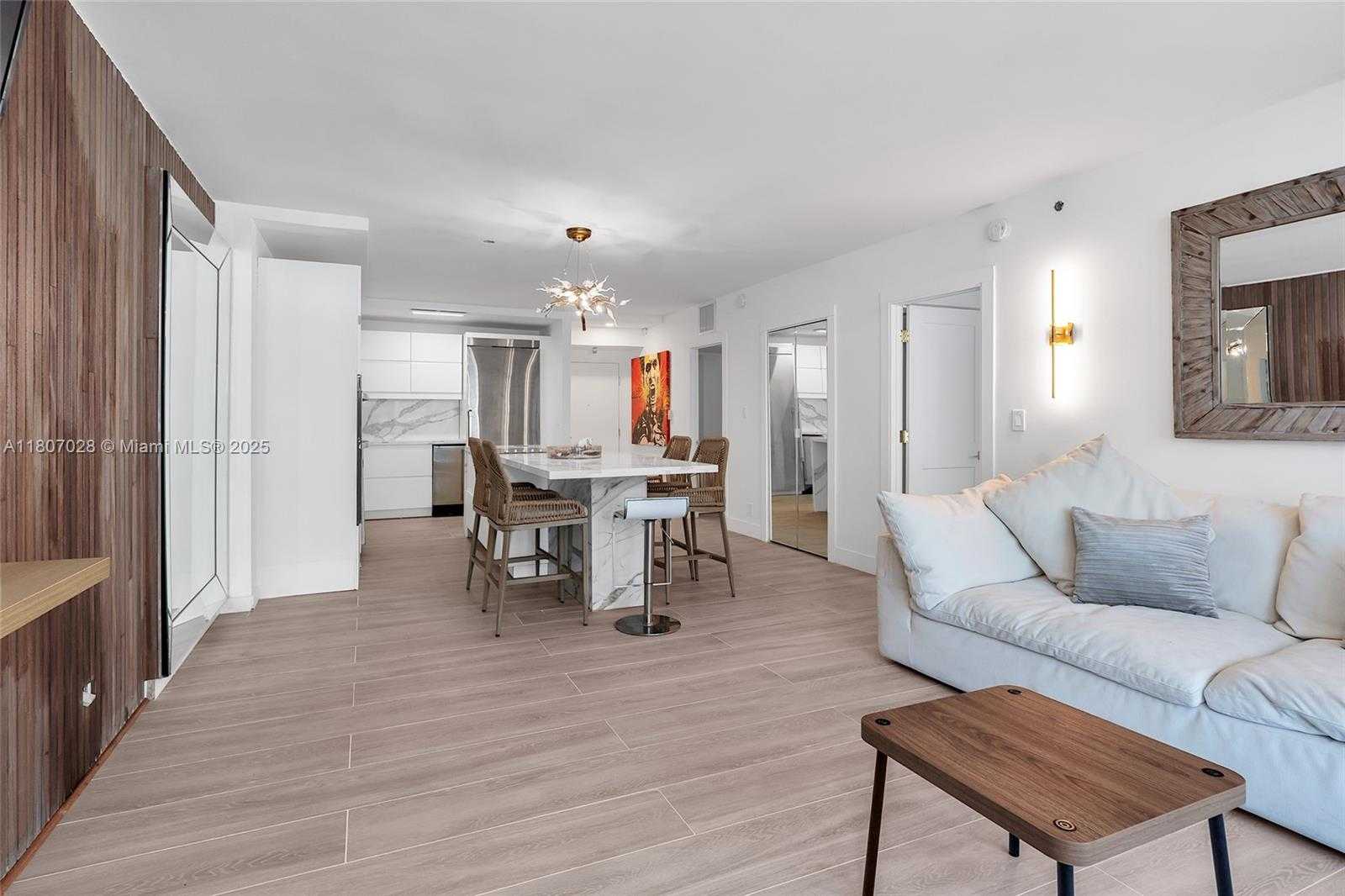 Small Image of 2301 COLLINS AVE #1019, Miami Beach Number 21
