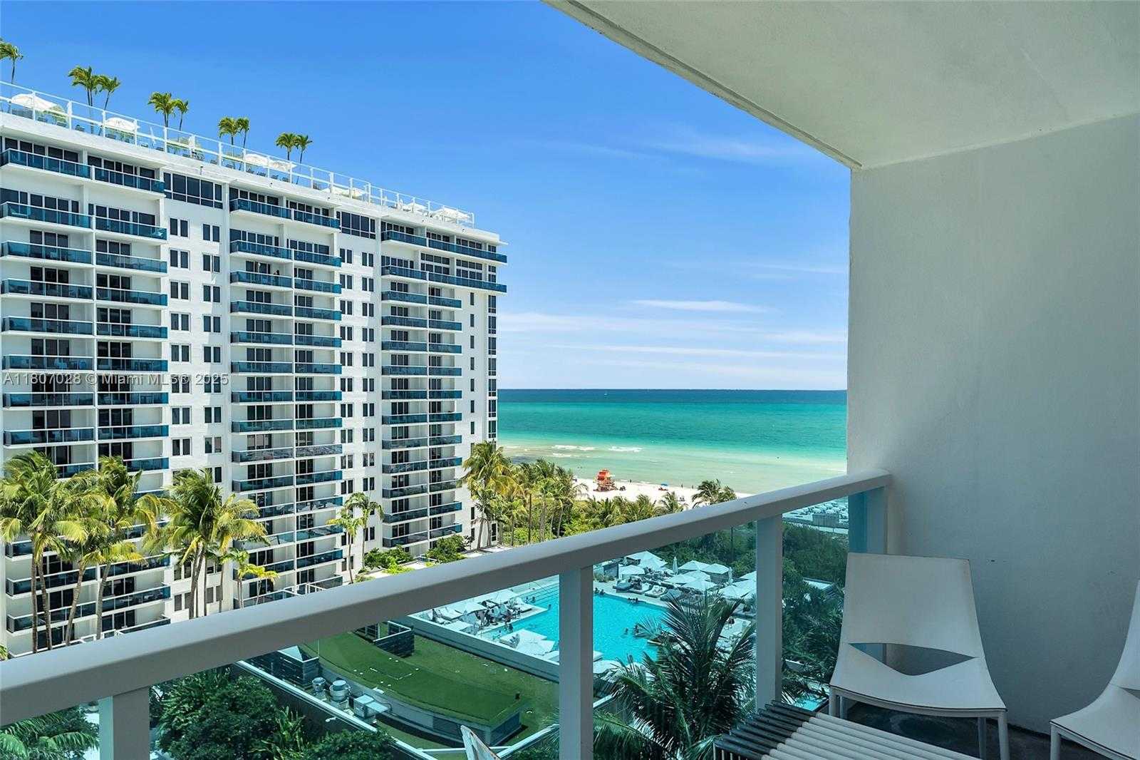 Small Image of 2301 COLLINS AVE #1019, Miami Beach Number 3