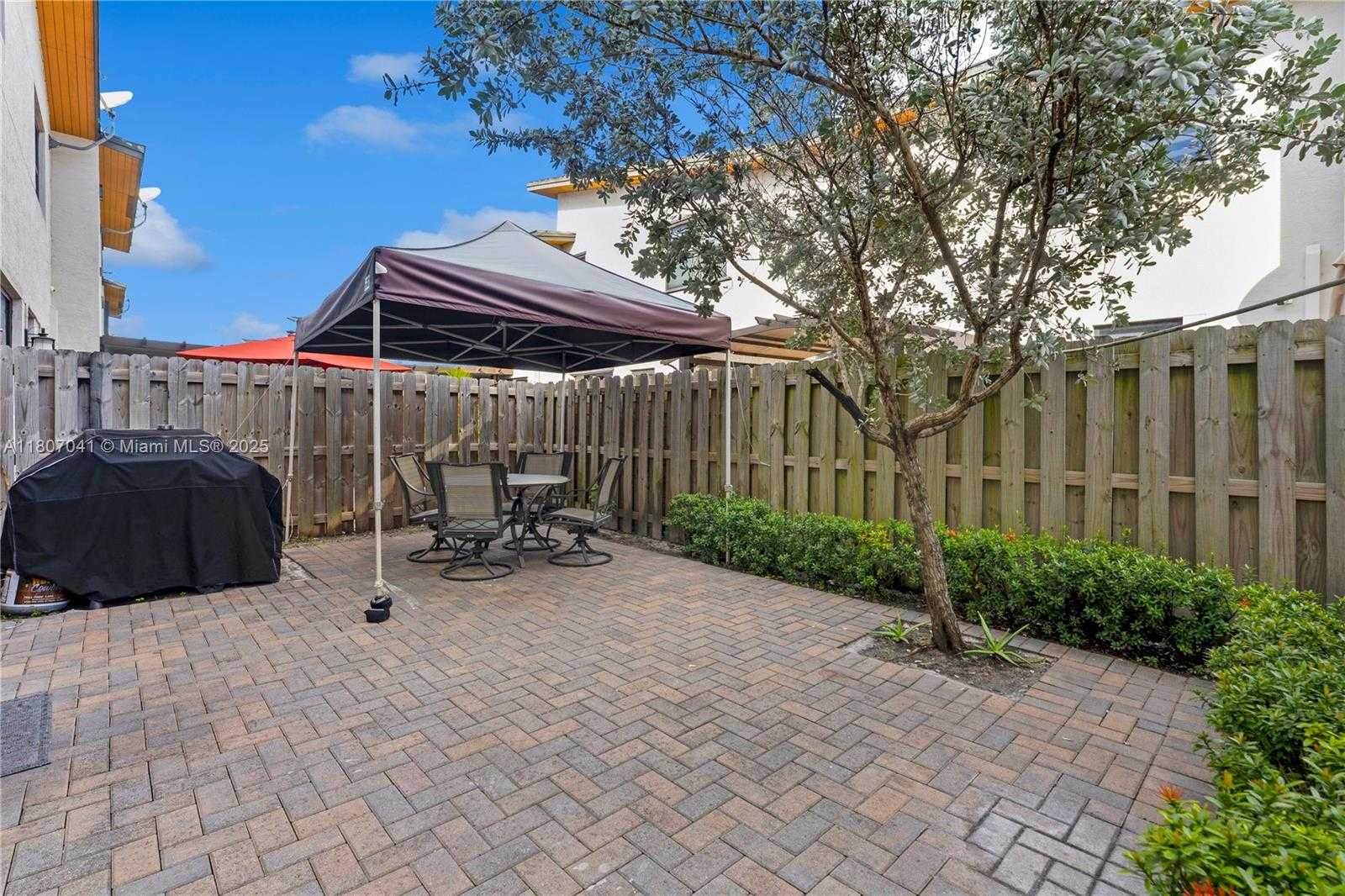 Small Image of 7823 NORTH WEST 105TH AVE, Doral Number 12