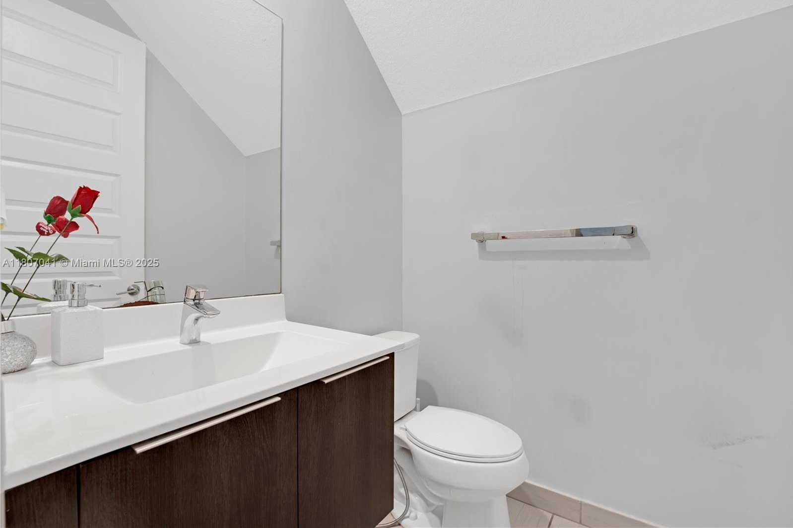 Small Image of 7823 NORTH WEST 105TH AVE, Doral Number 7