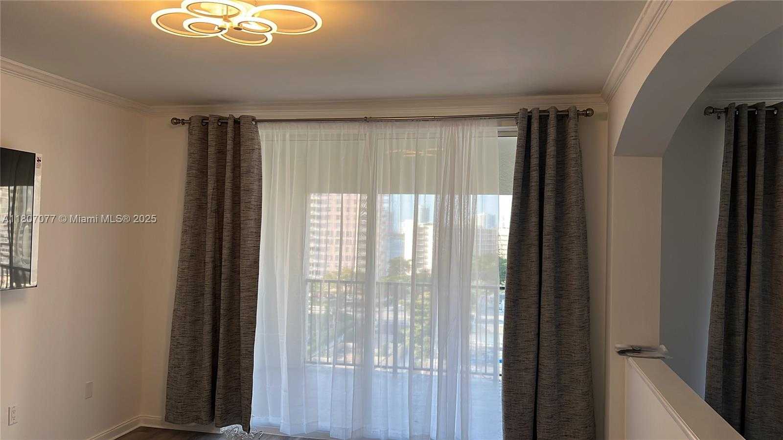 Small Image of 17150 NORTH BAY RD #2814, Sunny Isles Beach Number 45