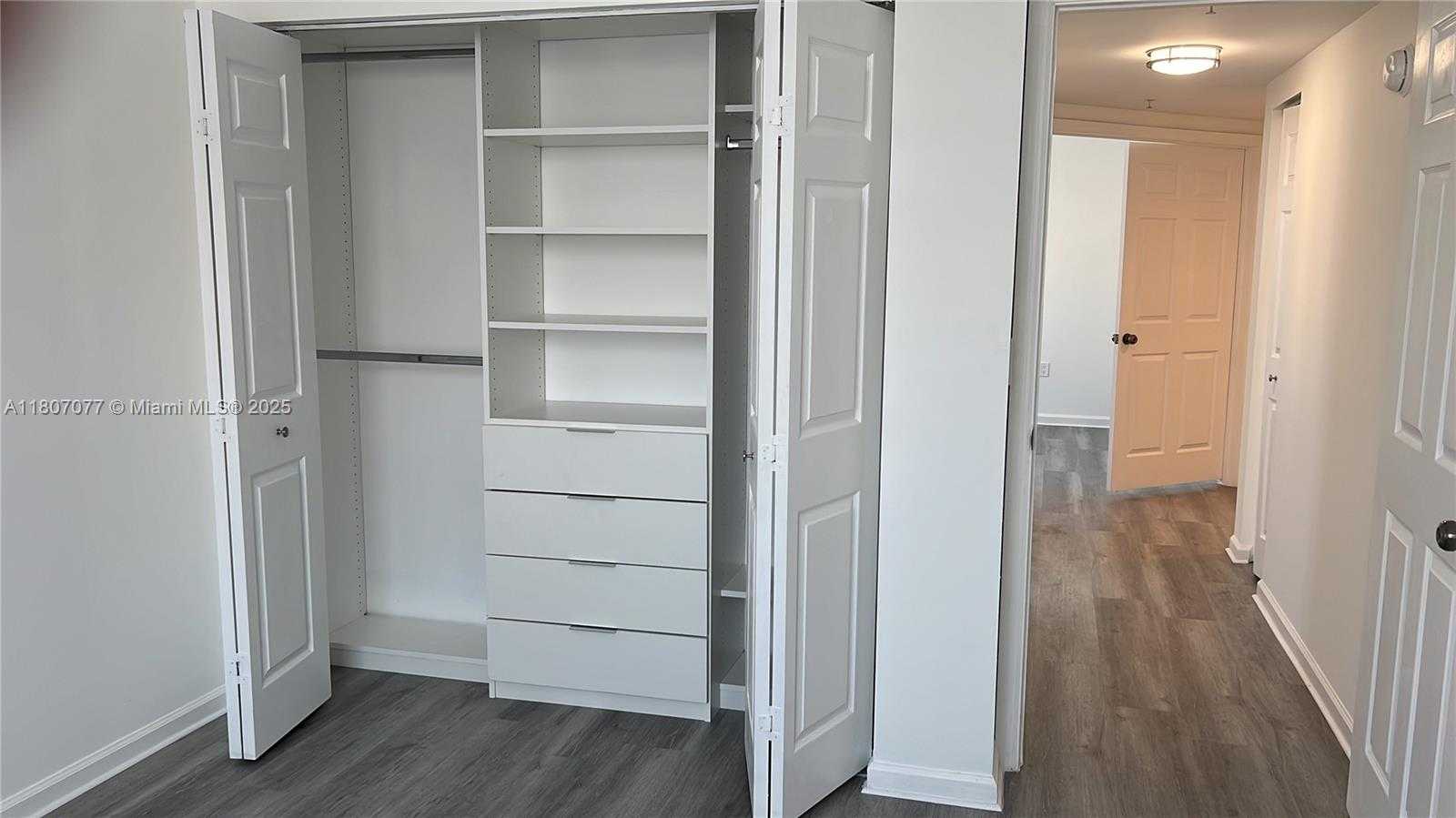 Small Image of 17150 NORTH BAY RD #2814, Sunny Isles Beach Number 53