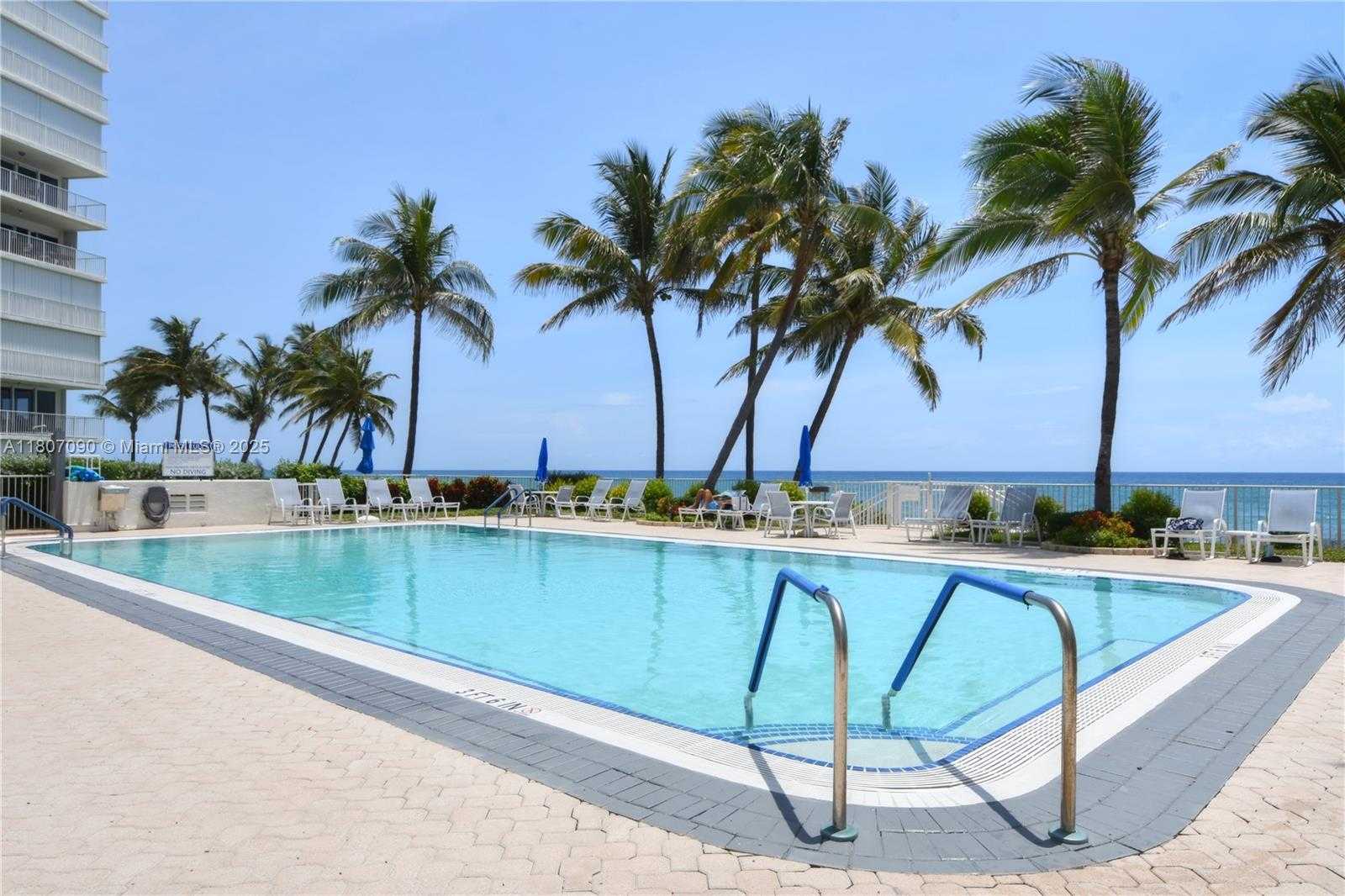 Small Image of 3101 SOUTH OCEAN BLVD #118, Highland Beach Number 20