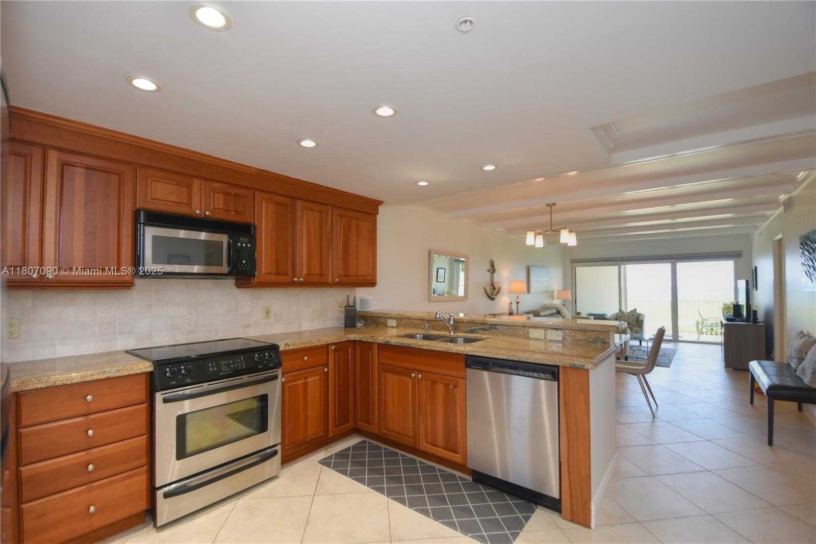 Small Image of 3101 SOUTH OCEAN BLVD #118, Highland Beach Number 3
