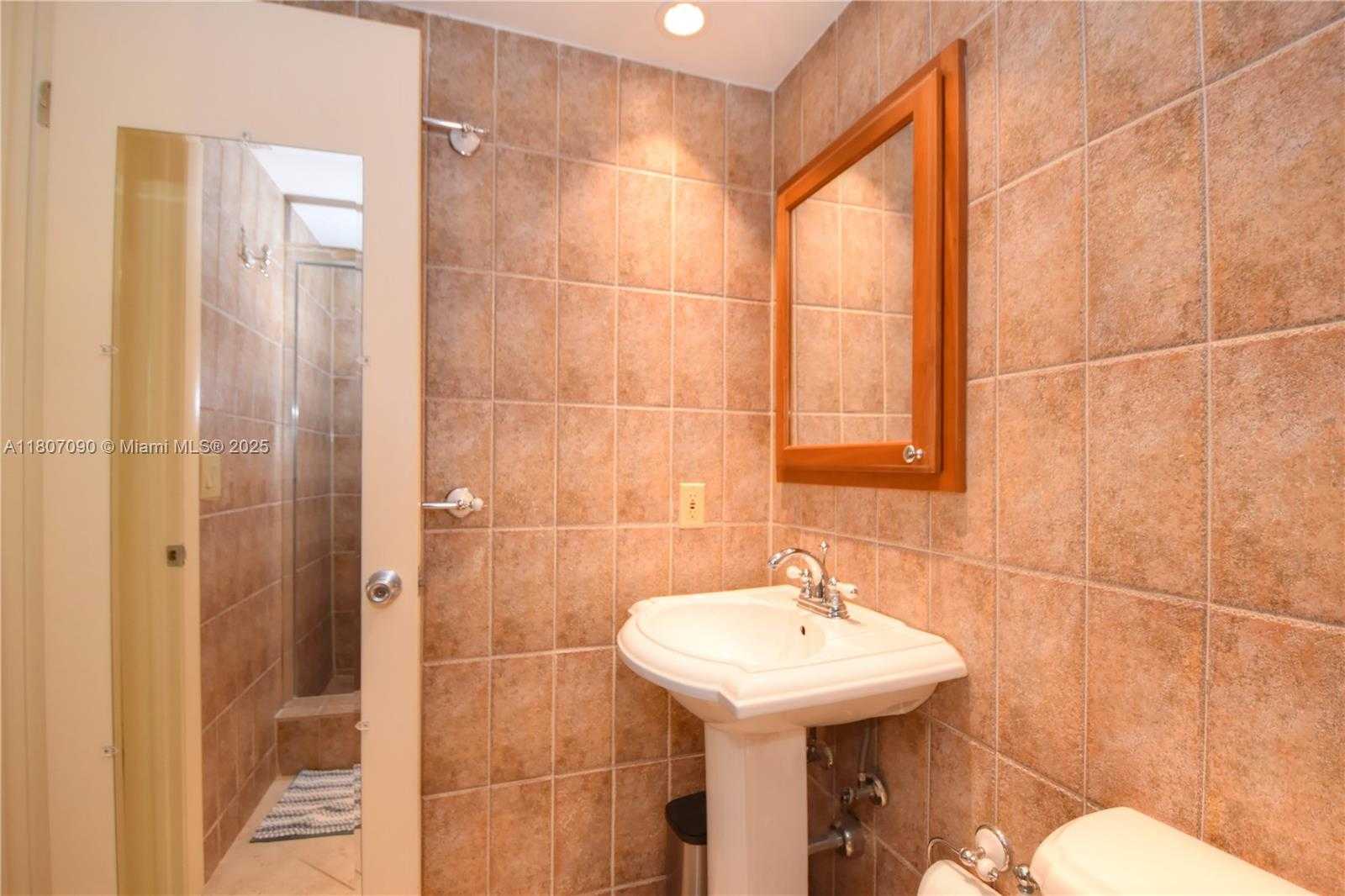 Small Image of 3101 SOUTH OCEAN BLVD #118, Highland Beach Number 34