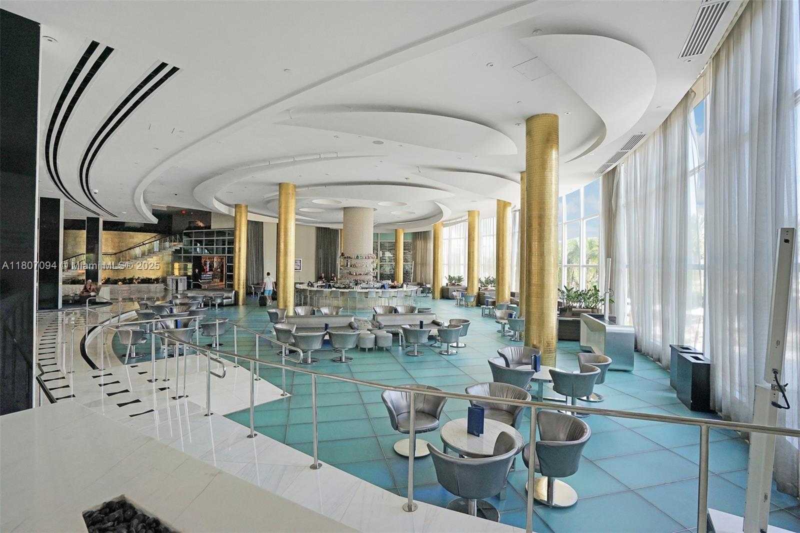 Small Image of 4391 COLLINS AVE #1914, Miami Beach Number 14