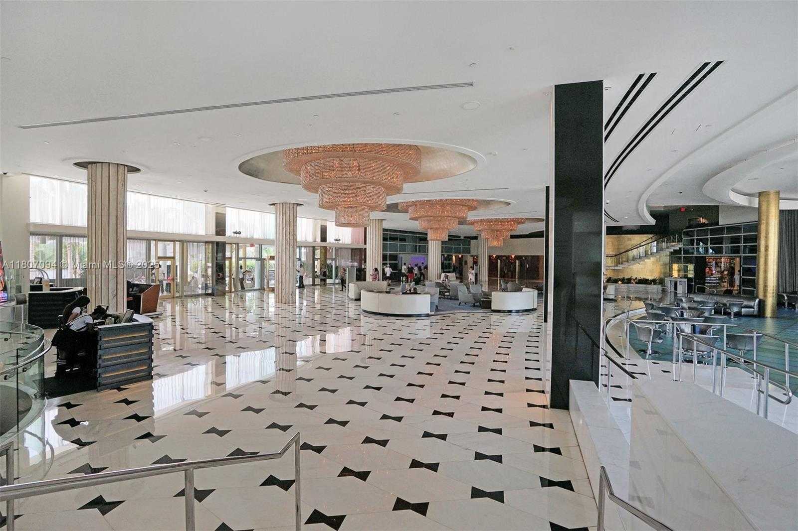 Small Image of 4391 COLLINS AVE #1914, Miami Beach Number 15