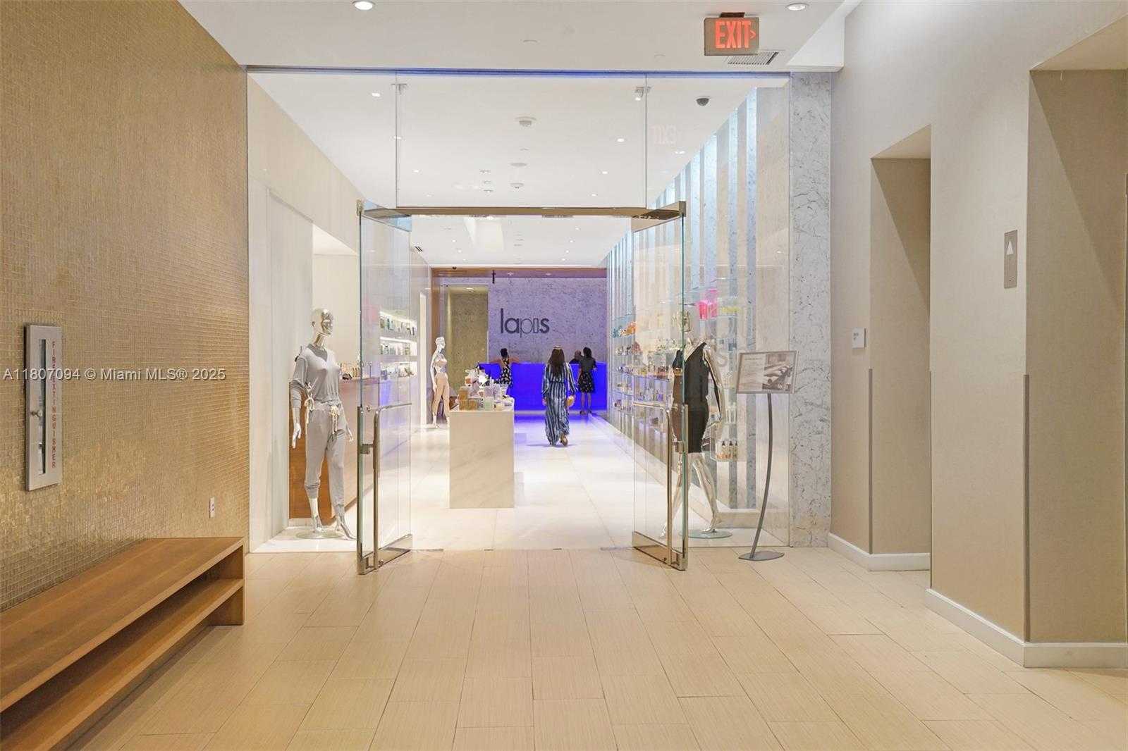 Small Image of 4391 COLLINS AVE #1914, Miami Beach Number 17