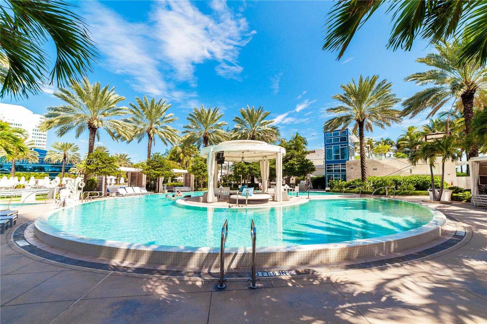 Small Image of 4391 COLLINS AVE #1914, Miami Beach Number 19