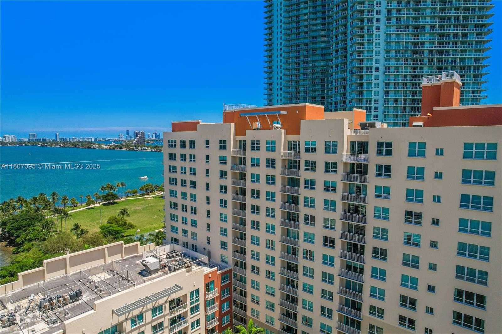 Small Image of 2000 NORTH BAYSHORE DR #228, Miami Number 2